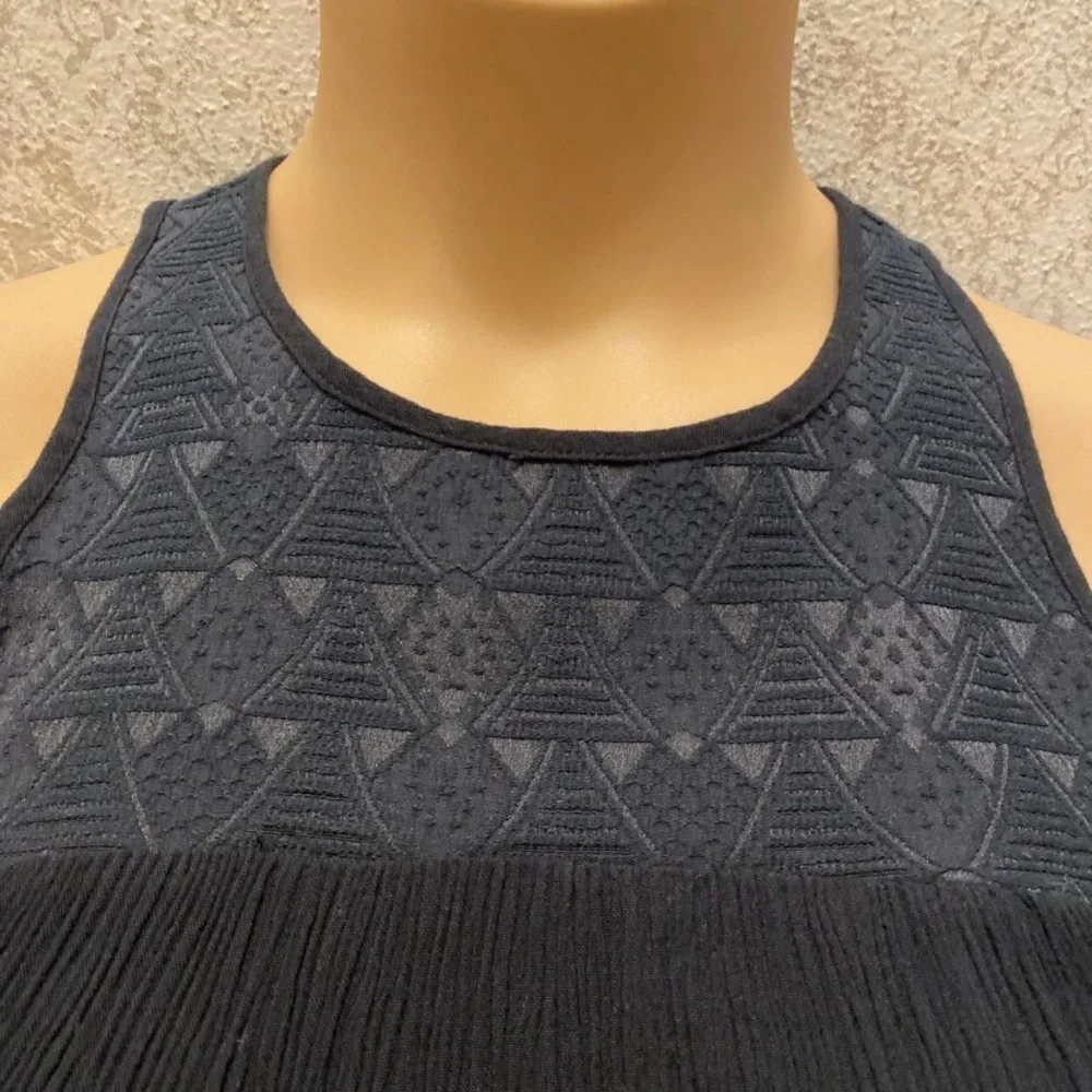 Mossimo Supply Co. Black Geometric Diamond Print Sleeveless Blouse